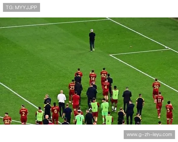 塞维利亚拟把边路创造力训练成为发展核心